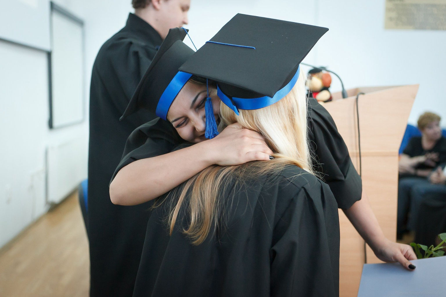 estudiantes de Costa Rica que se gradúan del programa internacional