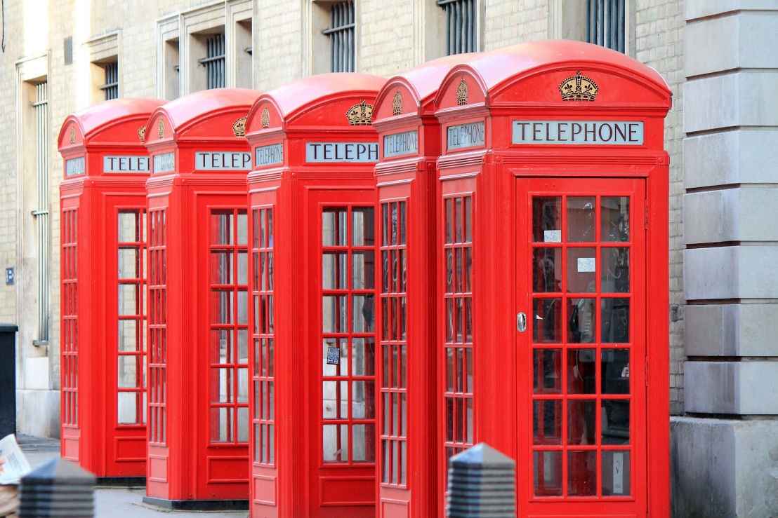 Cabinas telefónicas en Londres durante el programa de inglés